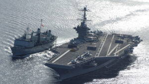 La experiencia de DEF a bordo del portaaviones estadounidense USS George Washington
