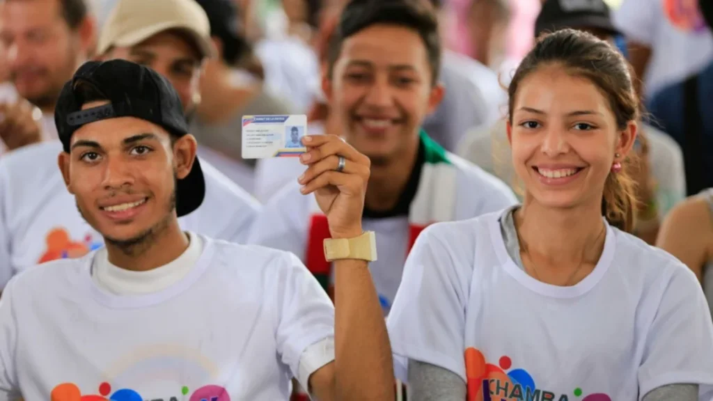 Atención jóvenes: Así pueden activar los bonos Chamba Juvenil y Somos Venezuela