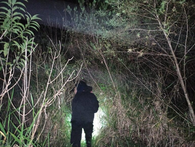 En un rápido operativo en Wanda la Policía capturó a un hombre que asaltó a un comerciante.