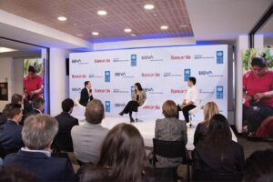 Un 58% de los microempresarios de Bancamía presentan algún grado de pobreza digital: panorama de Bienestar Financiero en las microempresas