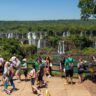 Plata para Argentina: Después de los brasileños, los argentinos son los que más ingresar a Cataratas lado brasilero