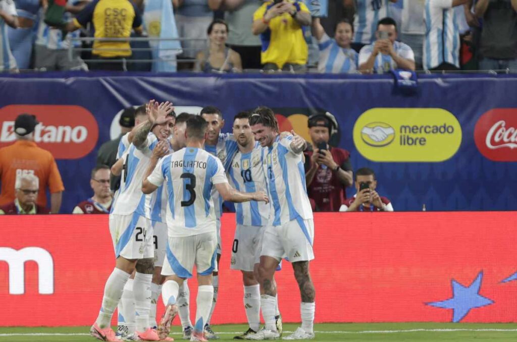 Copa América: Argentina le gana caminando a Canadá y está en la final