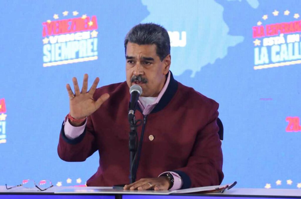 Maduro ordenó retirar representación diplomática de Uruguay y otros países que no reconocieron su elección