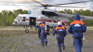 Buscan helicóptero ruso desaparecido que transportaba 22 personas