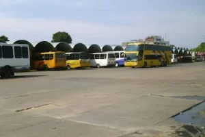 Vecinos de Santa Rosa y zonas aledañas en Biruaca, Apure, sin transporte público