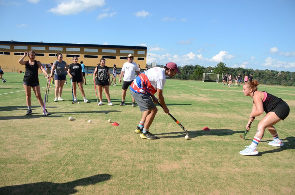 Este viernes se realiza una jornada de capacitación para hockey en Iguazú