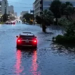 Tormenta tropical Debby vuelve a tocar tierra entre amenazas de aguaceros