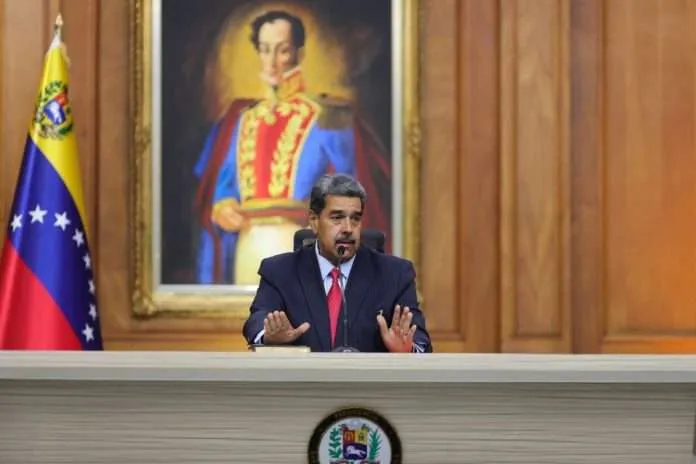 Maduro-Ayacucho-696x464