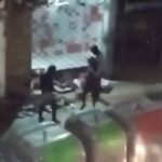 Cuatro sujetos agredieron violentamente a una persona en situación de calle en el centro de Montevideo