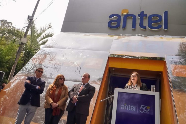 En octubre Antel dará cobertura 5G en 500 sitios de todo el país