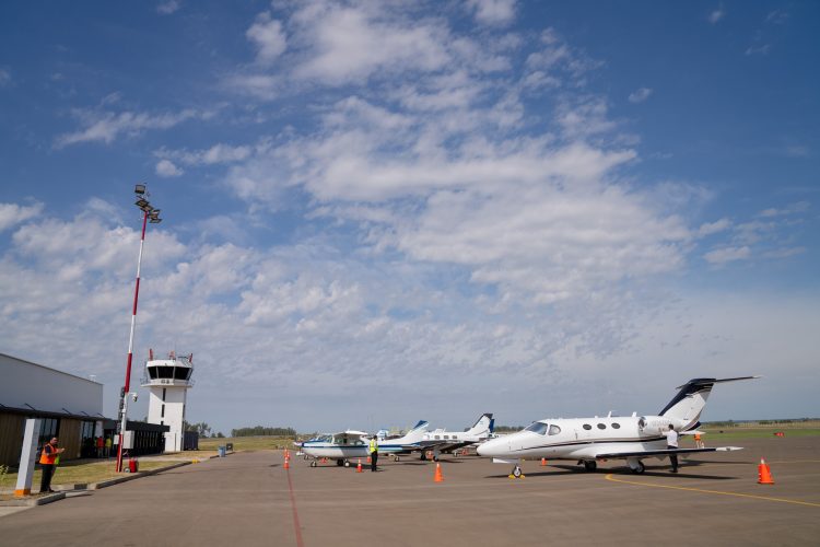 Montevideo y Salto retoman conectividad aérea