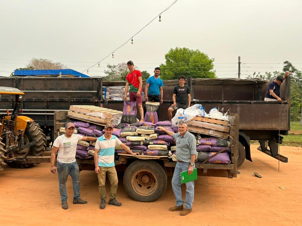 Analista destaca la consolidación de miles de productores del agronegocio mediante el programa “Avatiky”