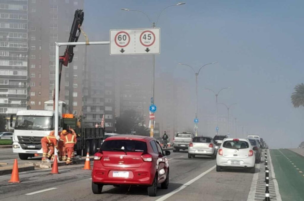 Cambios en los límites de velocidad en la rambla de Montevideo por la ciclovía