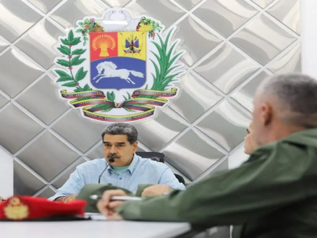 Presidente Maduro felicitó a los trabajadores de «El Guri» por su labor para reestablecer el SEN