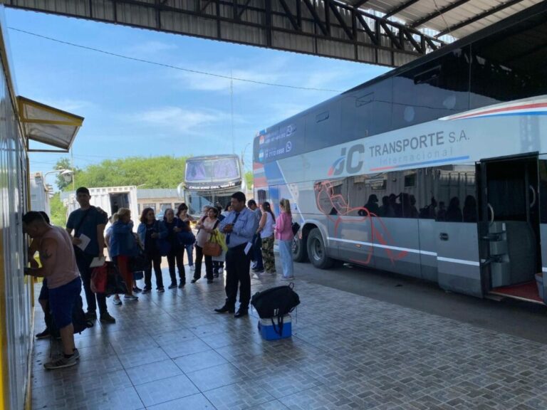 SENATUR RECUERDA OBLIGATORIEDAD DE PRESENTAR CERTIFICADO DE VACUNACIÓN PARA ENTRADA Y SALIDA AL PAÍS