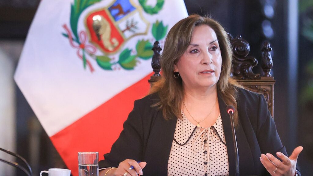 Dina Boluarte ofrece balance de gestión entre rumores de cambios ministeriales y un día antes del paro nacional