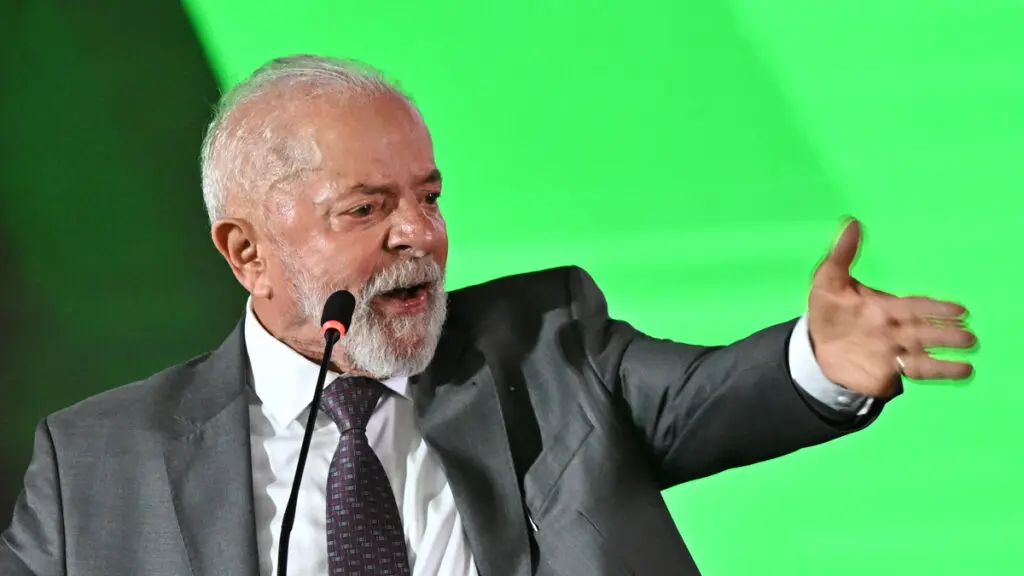 Lula advierte que en Colombia está en juego la voluntad popular