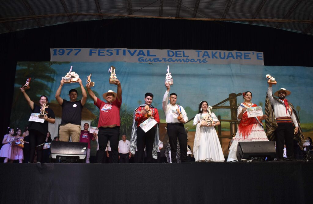 Guarambaré: brillante cosecha del Festival del Takuare’ë