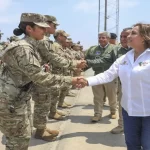 Gobierno de Perú despliega 5.600 militares para garantizar seguridad ciudadana