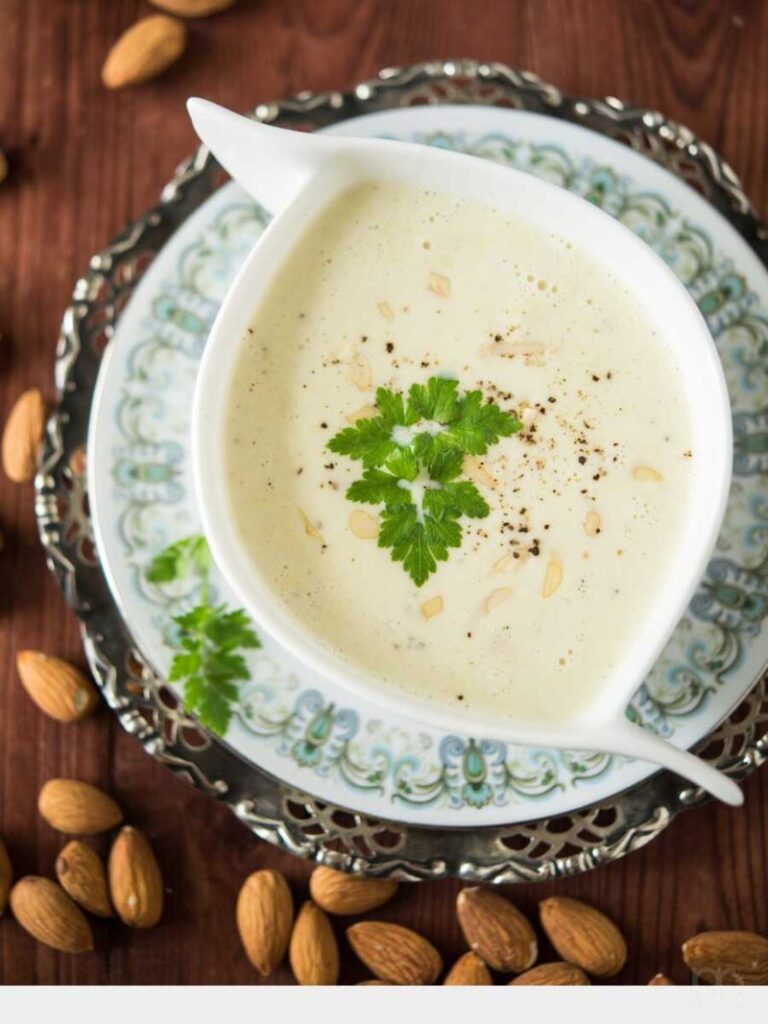 Crema de almendras y puerro en Thermomix