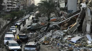 Libaneses retornan a sus hogares tras entrada en vigor del acuerdo de alto el fuego