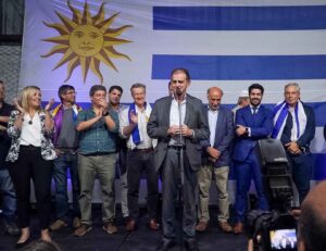 Ya se desarmó la coalición republicana y CA se acerca al FA por las “coincidencias” que tienen