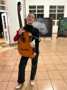 Encuentro internacional de guitarras empienzó ayer en la ciudad de Ypacaraí