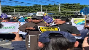 Iglesia Católica en El Salvador rechaza modificaciones en ley minera