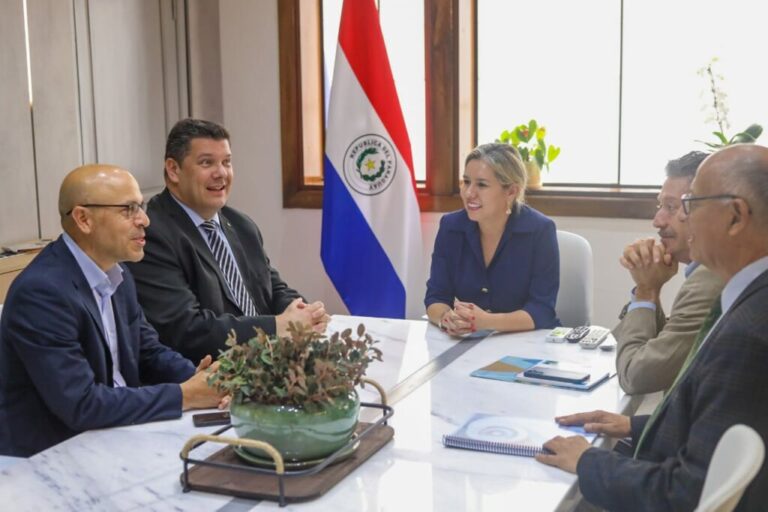 FORTALECEMOS LAZOS CON EL ASUNCIÓN CONVENTION & VISITORS BUREAU