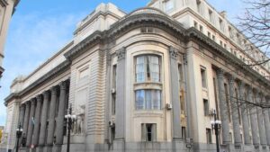 El Banco República vuelve a recibir el premio “Banco del Año en Uruguay 2024” de The Banker