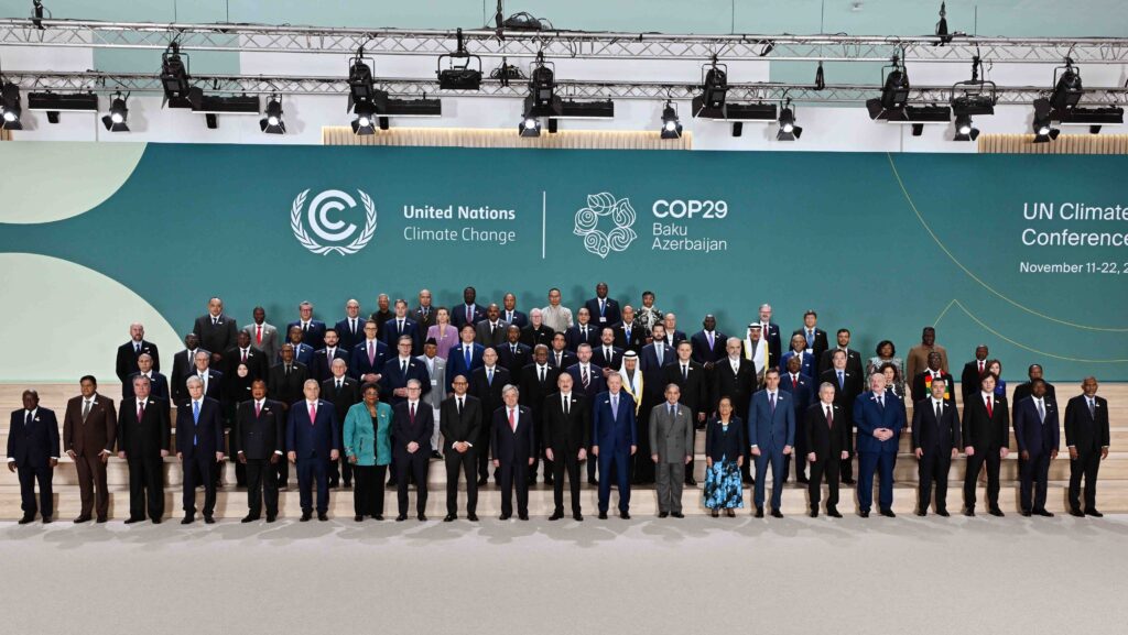 Lo que dejó la COP 29: incertidumbre política, mucho ruido y poco dinero para el clima