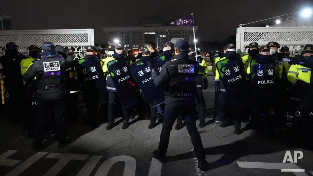 Solicitan orden de arresto contra destituido presidente de Corea del Sur