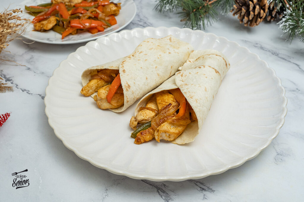 Fajitas de pollo. Receta fácil y sana Tex-Mex Fajitas de pollo. Receta fácil y sana Tex-Mex