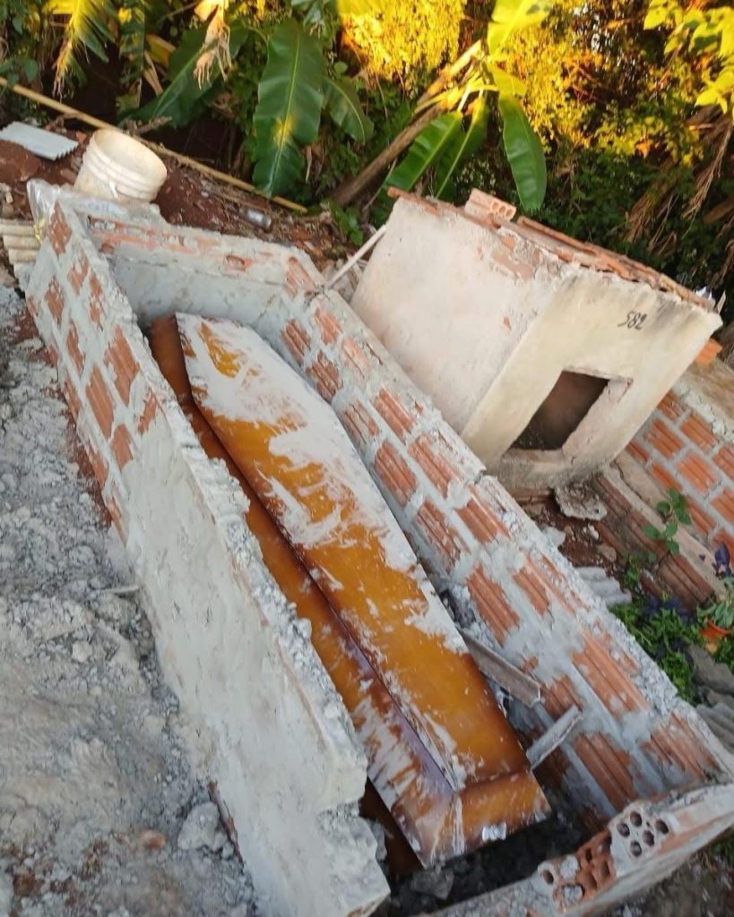 Destrozan un panteón en el Campo Santo de Tavapy perteneciente a una joven fallecida por suicidio