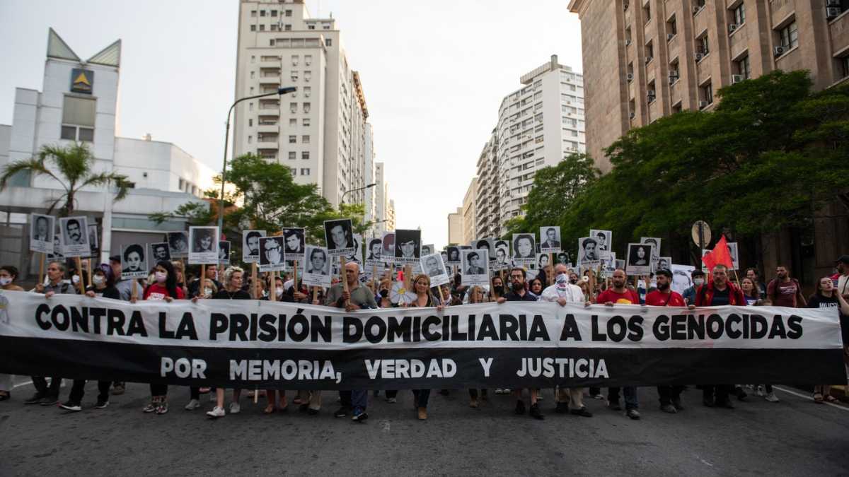 Se hizo justicia: militares retirados a prisión por torturas a adolescentes durante la dictadura