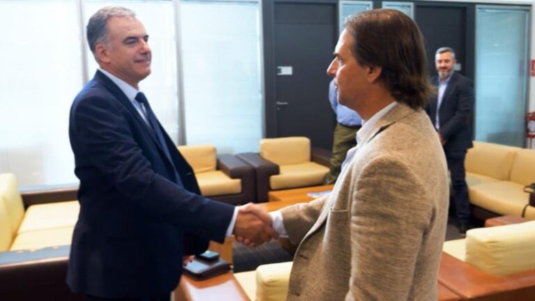 Lacalle le deja a Orsi un problema para resolver: Qué hacer con el proyecto Arazatí