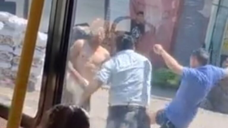 Discusión en un colectivo en Moreno: un chofer recibió una puñalada