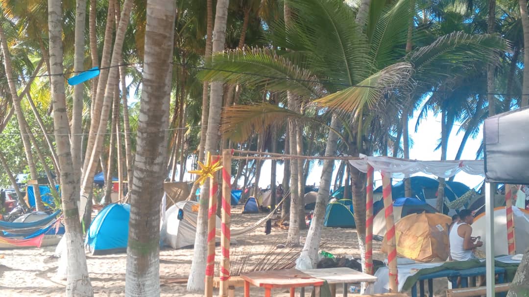 Alta afluencia de temporadistas marcó el inicio del nuevo año en la costa de Aragua