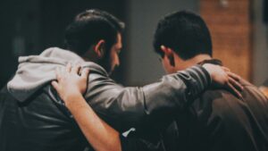 Llamados a crecer en comunidad: Cómo cultivar tu relación con tu iglesia este año