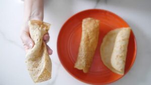 VIDEO: cómo se hace la receta de Dosas indias de Arroz y lentejas fermentadas