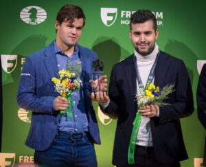 Carlsen comparte el título del Mundial de Ajedrez con Nepomniachtchi