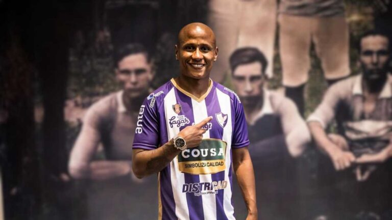 El futbolista uruguayo Mathías Acuña se quitó la vida en un hotel en Ecuador