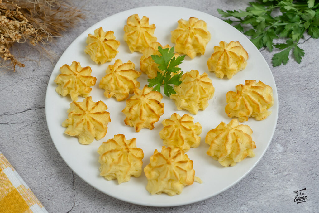 Patatas duquesas. Receta fácil de guarnición para carne