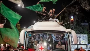 Inicia la liberación de 90 palestinos secuestrados en cárceles de Israel