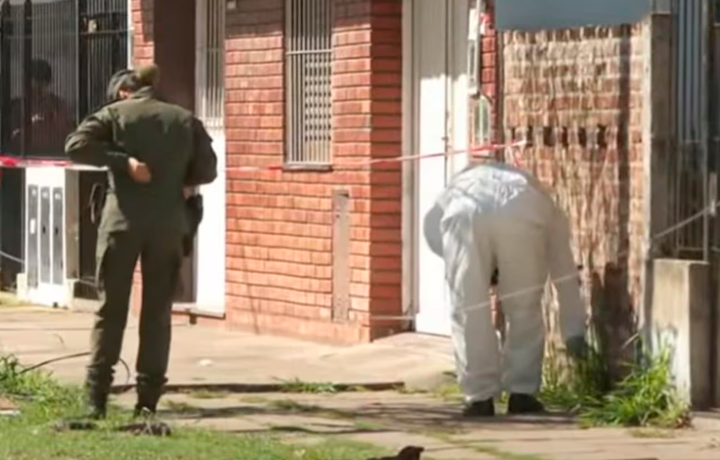 Policía de la Federal abatió a dos motochorros en un intento de robo en Merlo