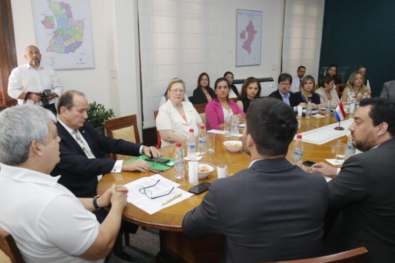 MESA INTERINSTITUCIONAL REFUERZA LUCHA CONTRA LA TRATA DE PERSONAS