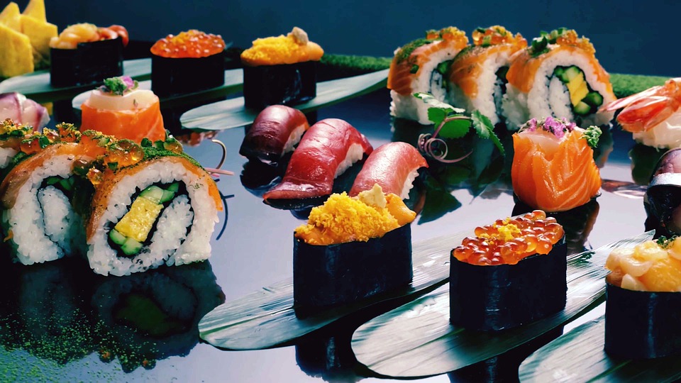 ʼCuriosidades sobre la evolución del sushi y su impacto globalʼ