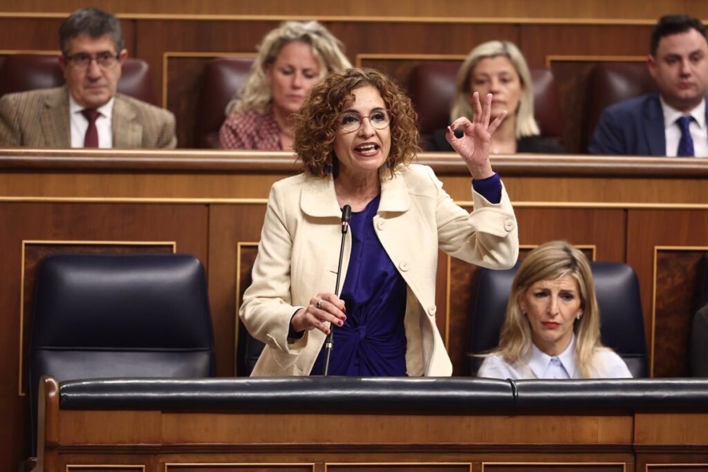 El PP impulsa una votación en el Congreso en marzo para rechazar la tributación del salario mínimo El PP impulsa una votación en el Congreso en marzo para rechazar la tributación del salario mínimo