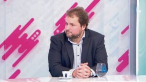 “La jornada laboral y el salario deberían tener un vínculo con la productividad”