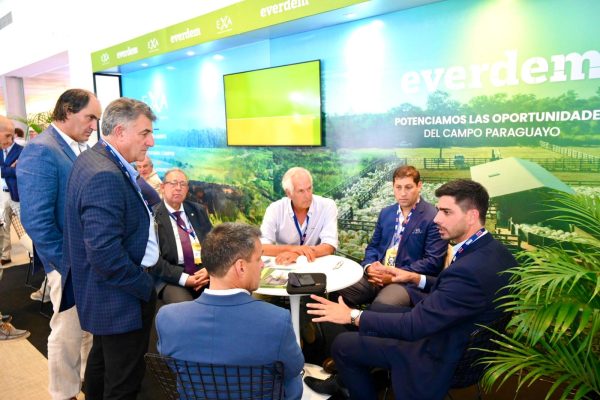 Empresarios uruguayos atraídos por ventajas para invertir en Paraguay